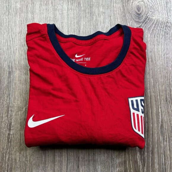 The Nike Tee Team USA Soccer T Shirt Mens L Large Red White Short Sleeve - Picture 1 of 10
